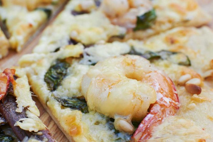 planet seafood prawn pizza nicholas duell © 2020 blog dsc 5102